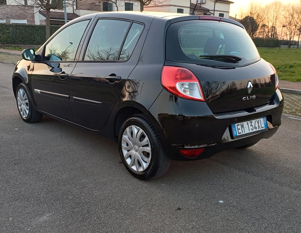 Renault Clio 1.2 16V 5 porte GPL Dynamique