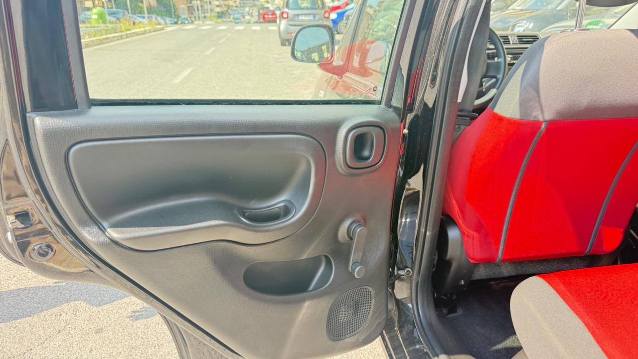 Fiat Panda 1.2 Lounge LED PDC PERFETTISSIMA PARI AL NUOVO