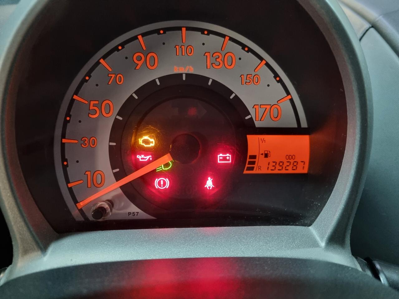 Toyota Aygo 1.0 12V VVT-i 3 porte Sol