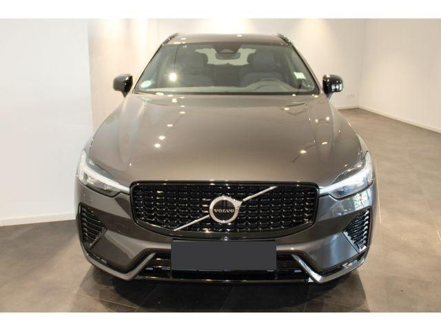 VOLVO XC60 B4 (d) AWD Geartronic R-design