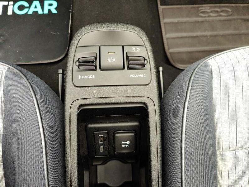 FIAT 500 IV 2020 Cabrio 500e Cabrio 42 kWh Icon +