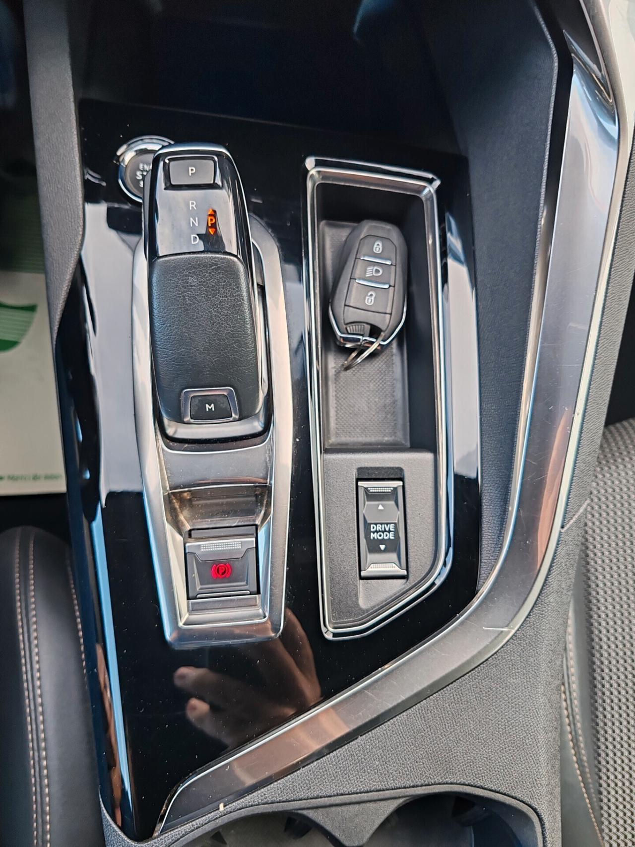 Peugeot 3008 BlueHDi 130 S&S EAT8 GT