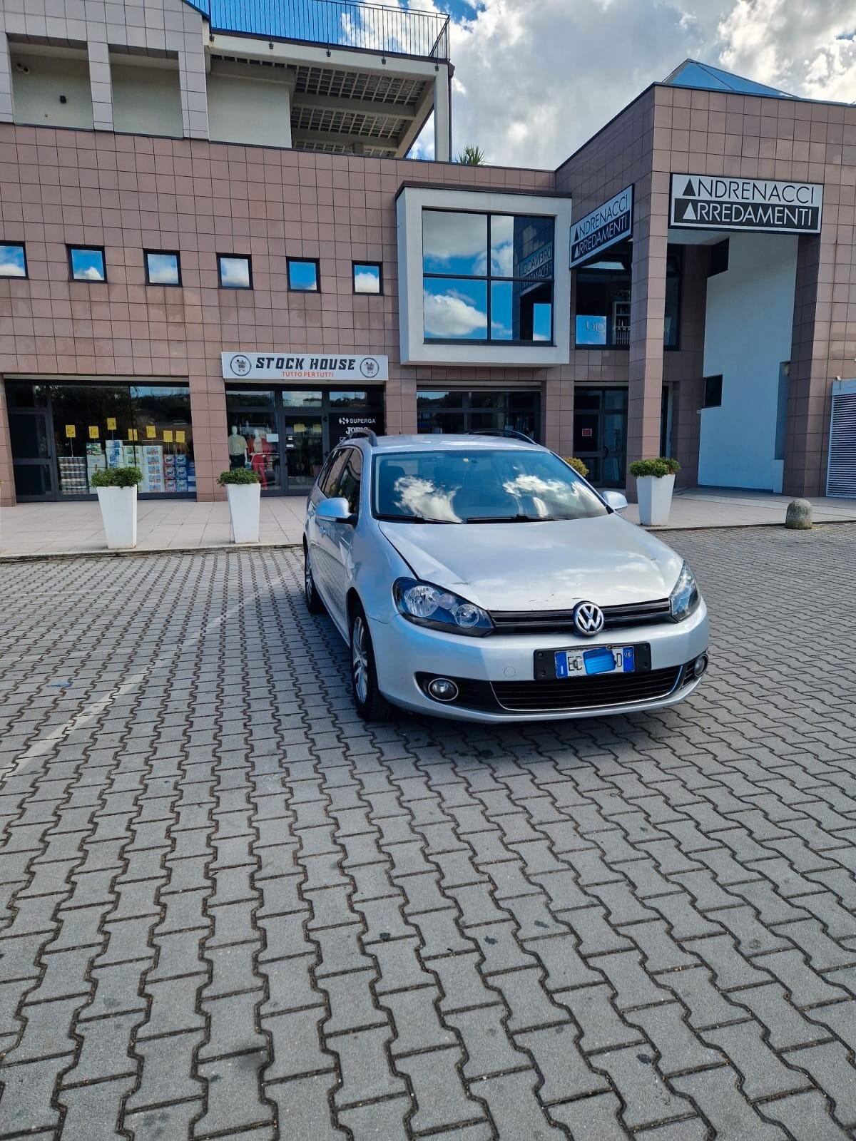 Volkswagen Golf Business 2.0 TDI DSG 3p. Highline BlueMotion Tech.