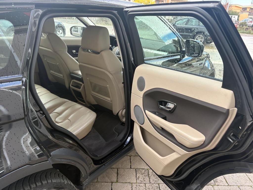 Land Rover Range Evoque 2.2 TD4 150cv 5p. Pure Tech Pack
