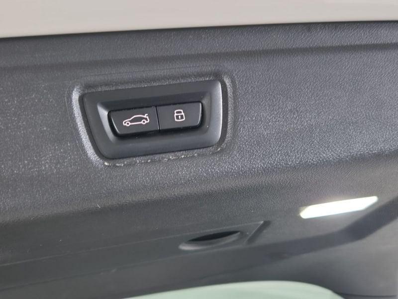 BMW Serie 3 G21 2022 Touring 320d Touring mhev 48V xdrive MSport Pro auto