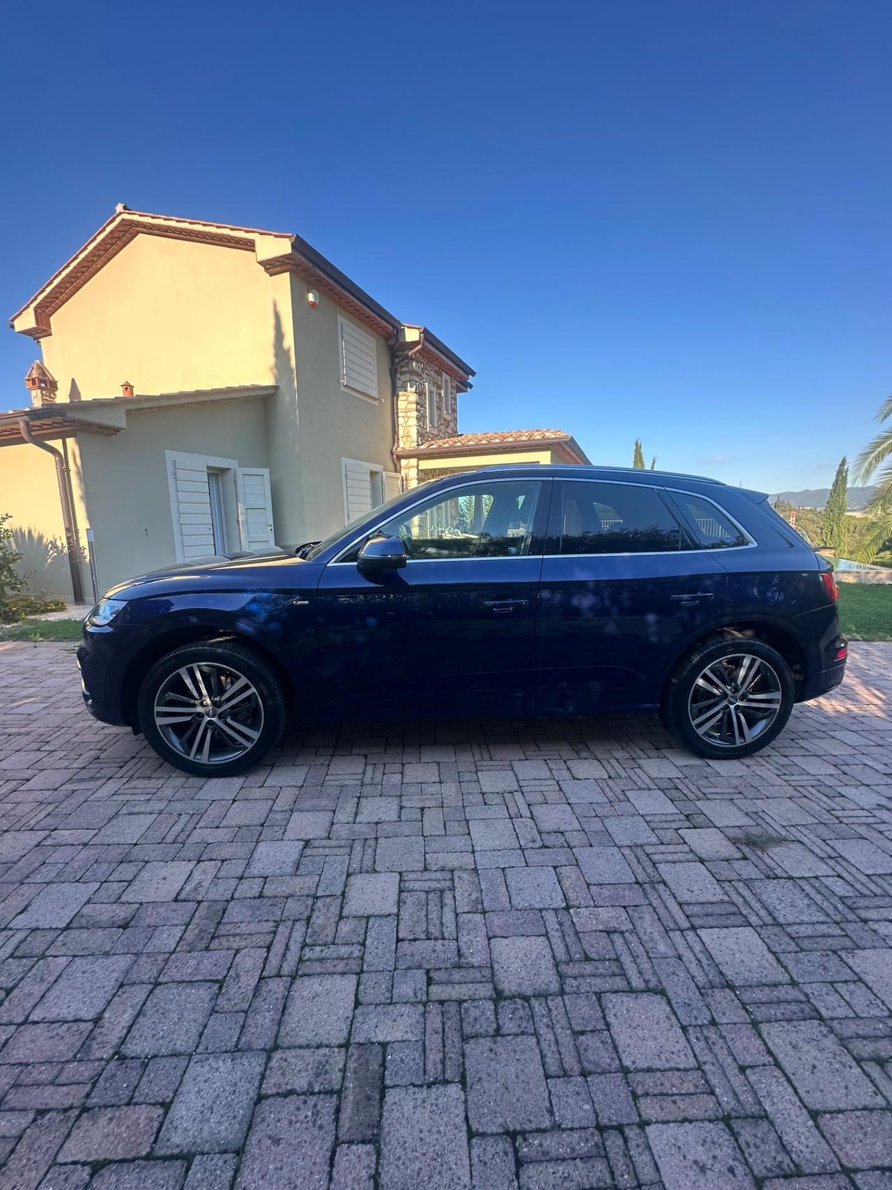 Audi Q5 35 TDI quattro S tronic line plus
