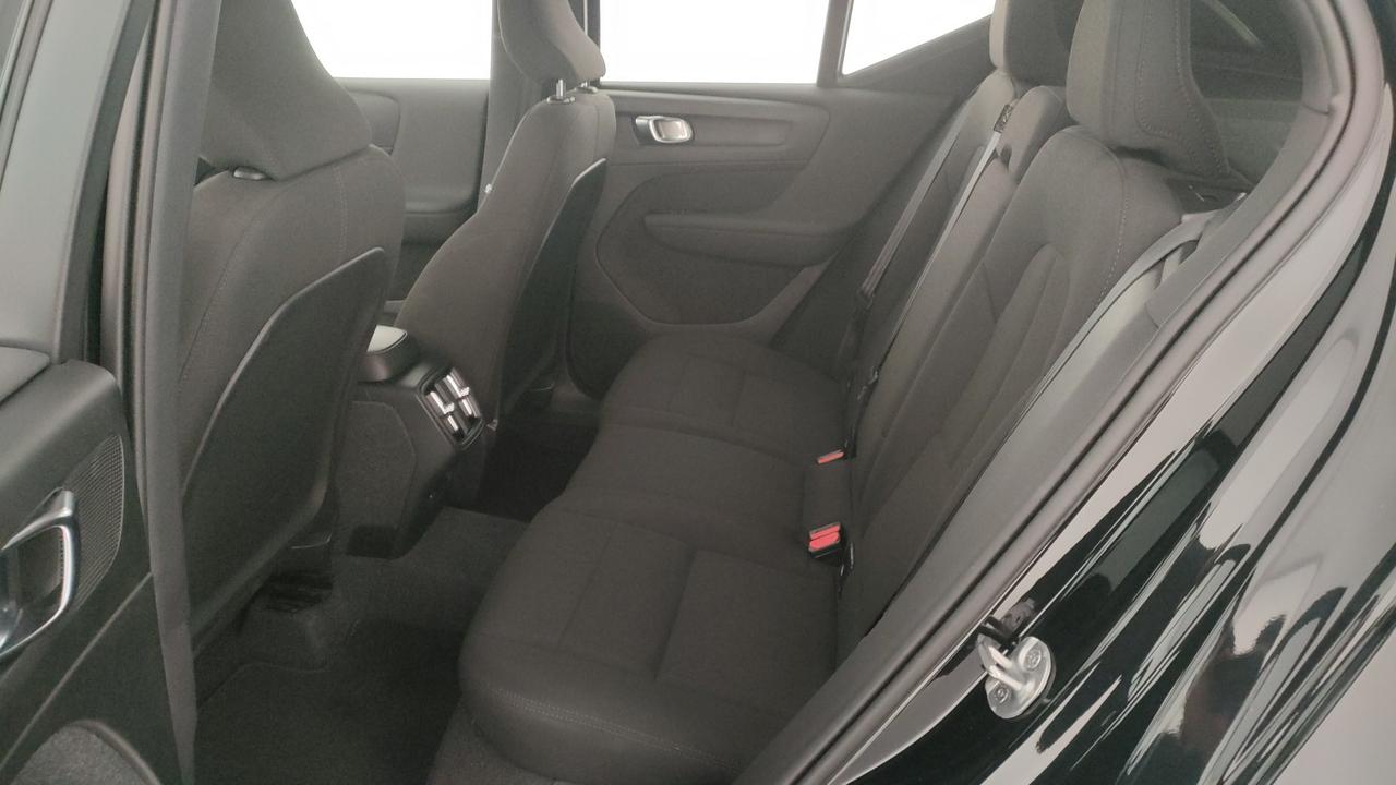 VOLVO XC40 2.0 b3 Essential auto