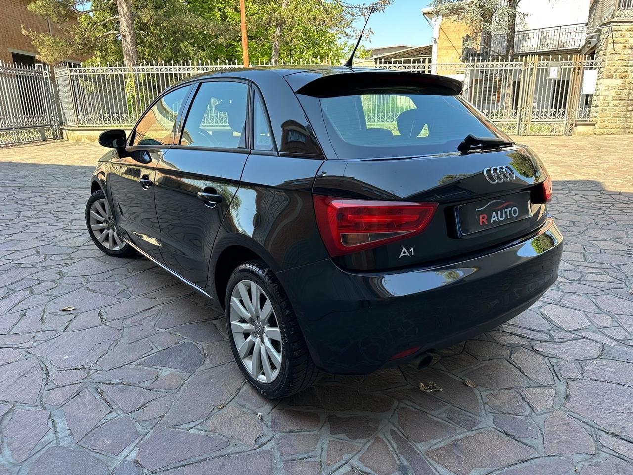 Audi A1 SPB 1.6 TDI Ambition 5P. NEOPATENTATI
