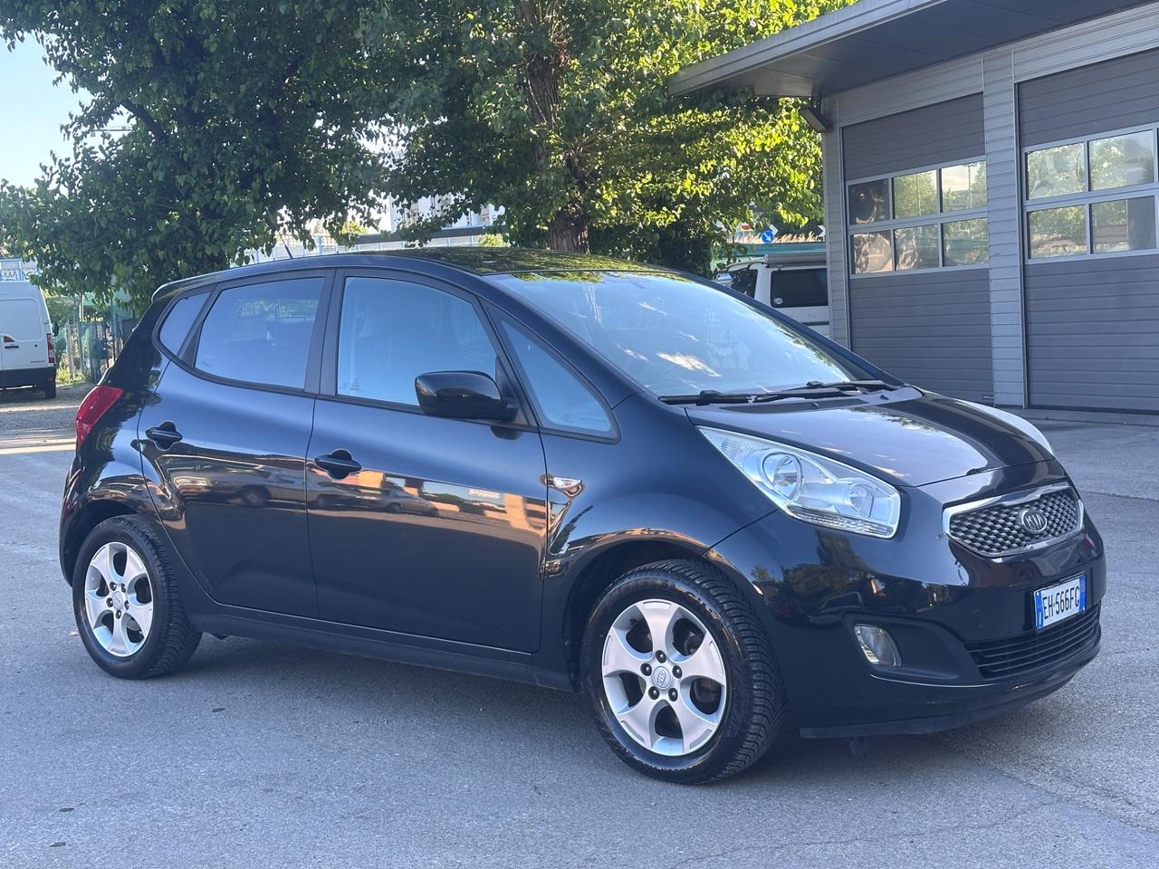 Kia Venga 1.4 CVVT solo 100mila km unipro