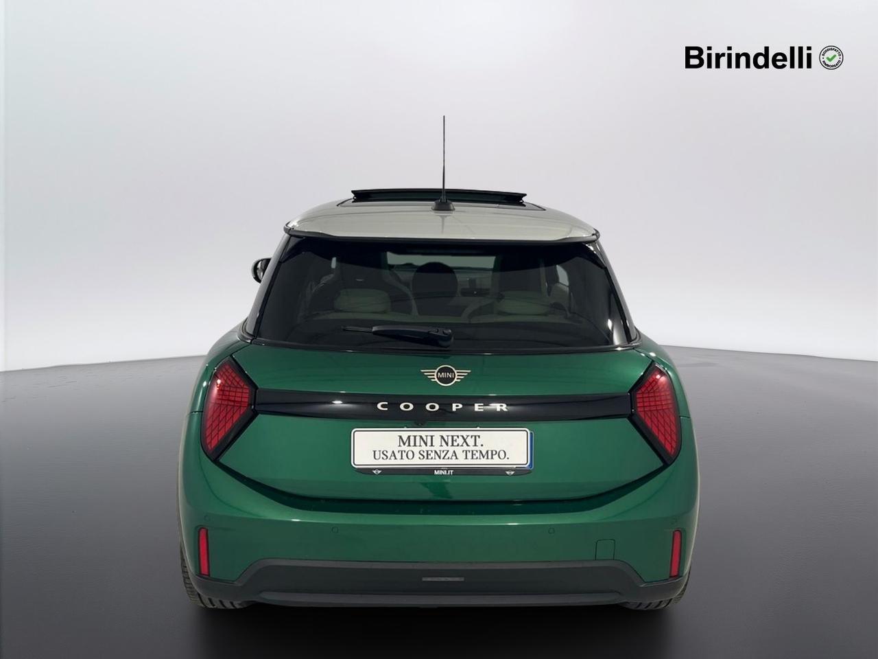 MINI Mini 5ª serie (F66) - Mini Cooper C Favoured
