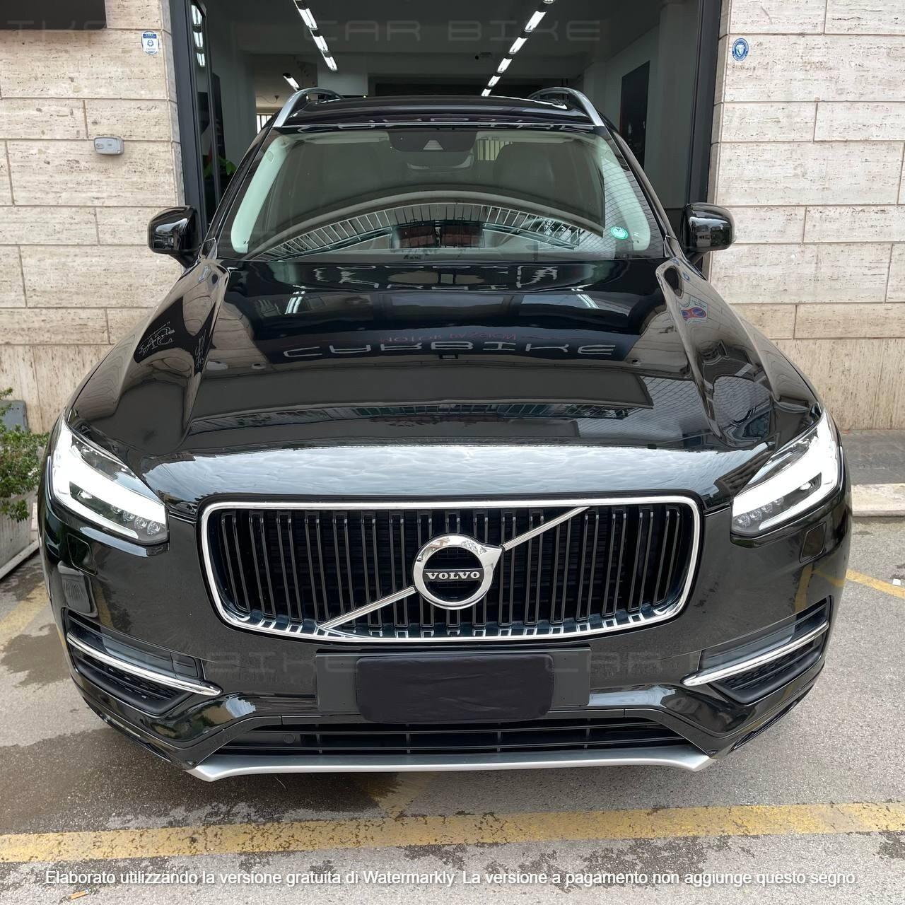 Volvo XC90 D5 AWD Geartronic 7 posti Momentum
