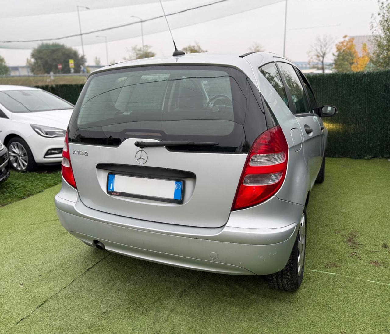 Mercedes A150 100000KM BENZINA NEOPATENTATI
