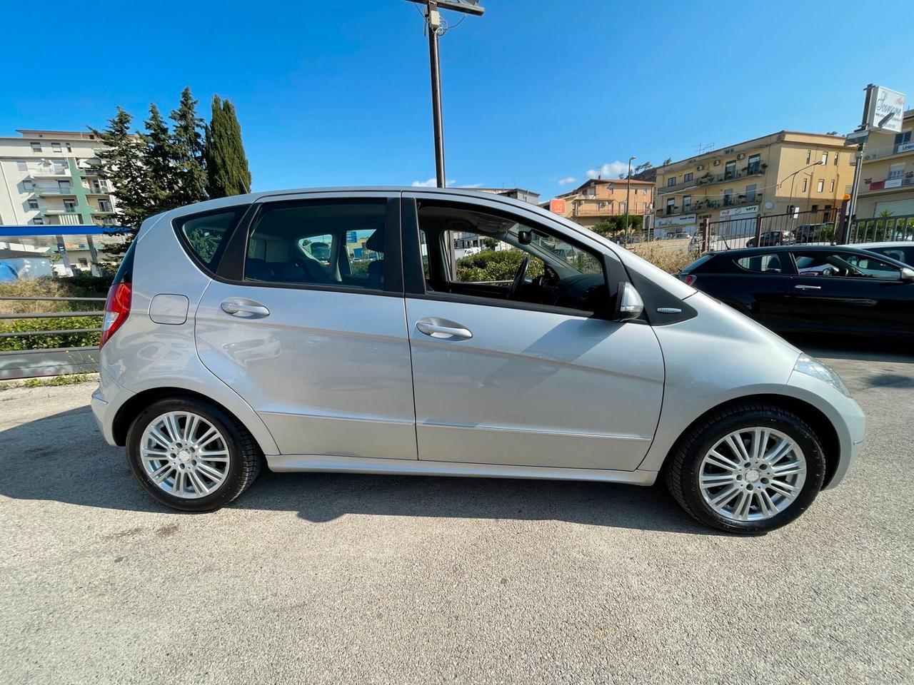 Mercedes Classe A "Cambio Automatico" - 2012