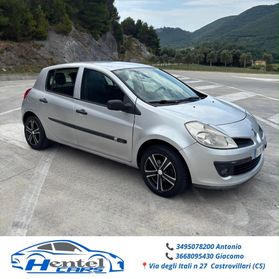 RENAULT CLIO 1.5 DCI