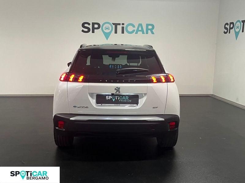 Peugeot 2008 motore elettrico 136 CV GT