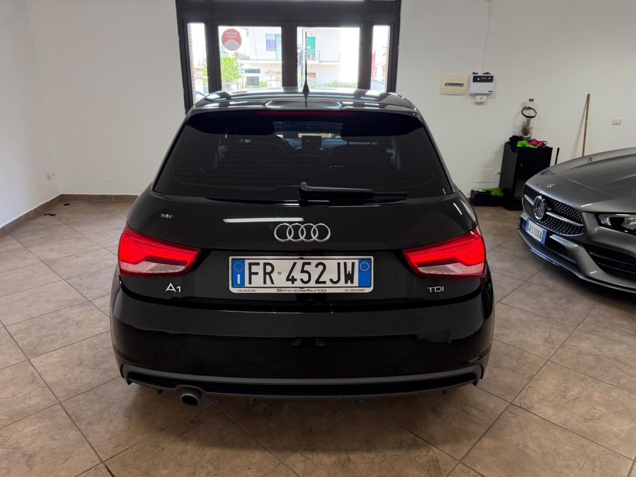 Audi A1 1.4 TDI S-LINE 90CV