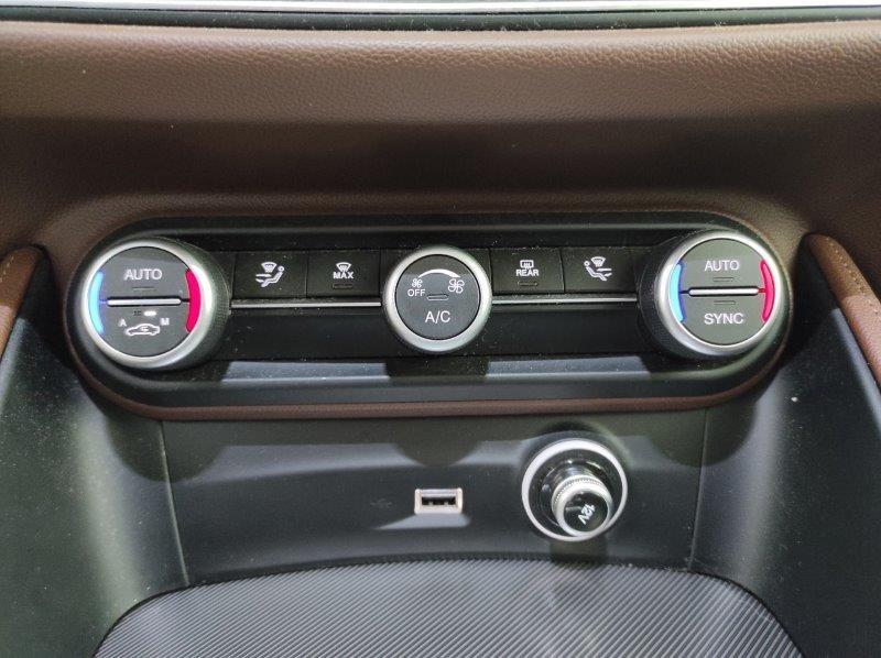 ALFA ROMEO Stelvio - Stelvio 2.2 Turbodiesel 190 CV AT8 Q4 Sprint