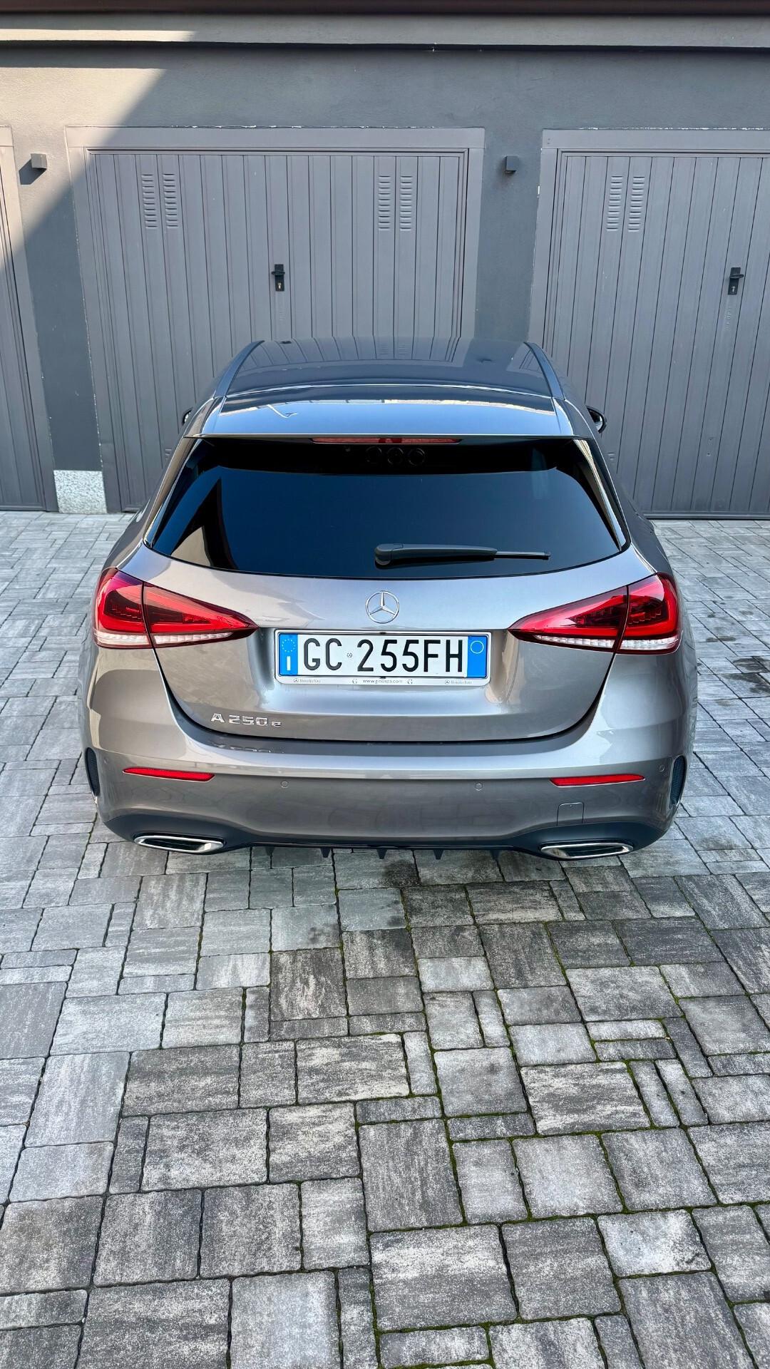 Mercedes-benz A 250 e Automatic EQ-Power amg