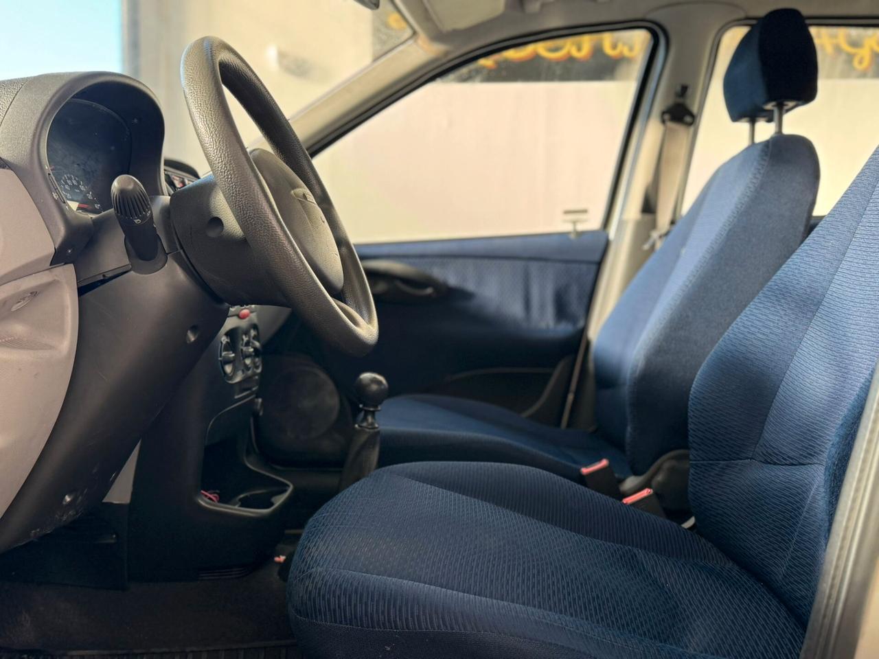 Fiat Punto 1.2i 16V cat 5 porte HLX