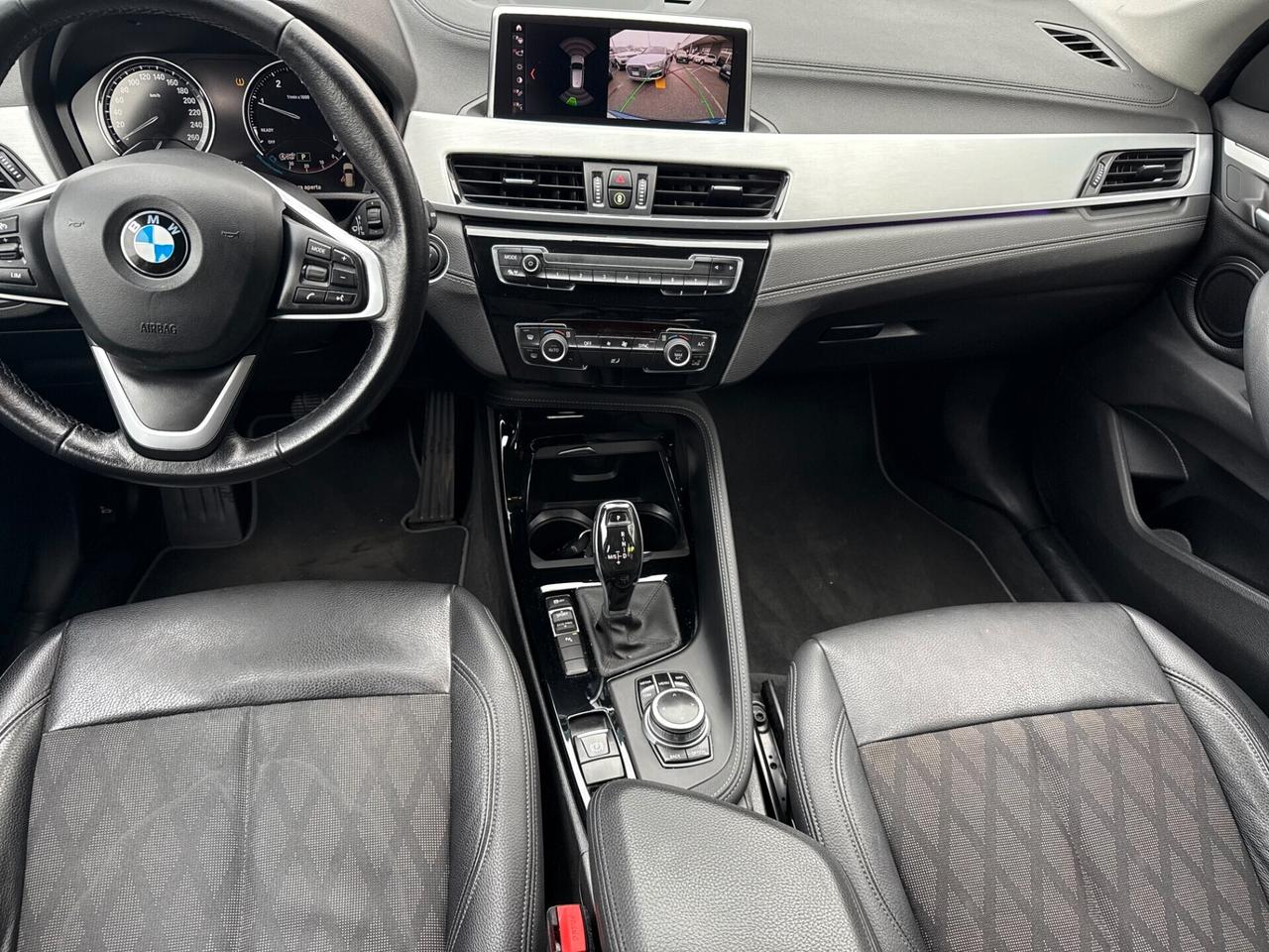 BMW X1 sdrive18d xLine Plus / SERVICE IN BMW