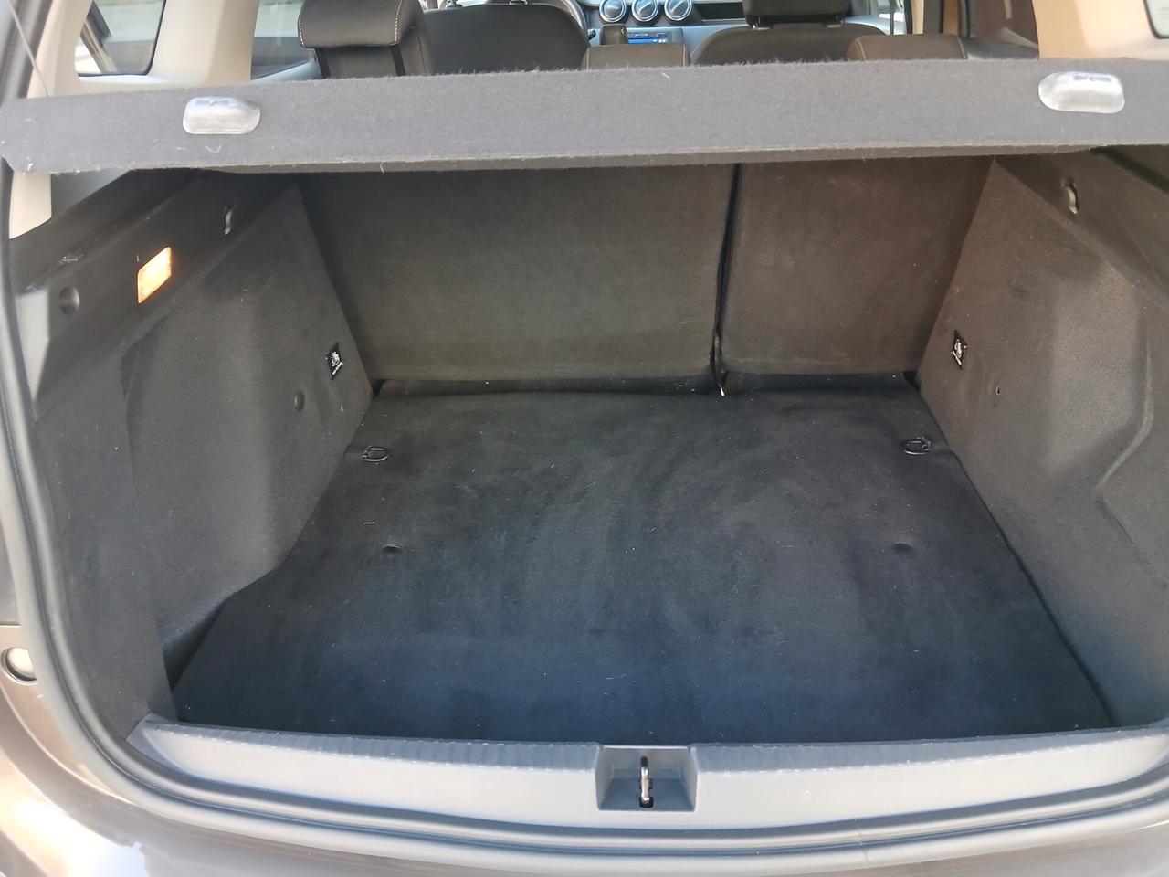 Dacia Duster 1.6 SCe GPL 4x2 Prestige tua a € 199 mese