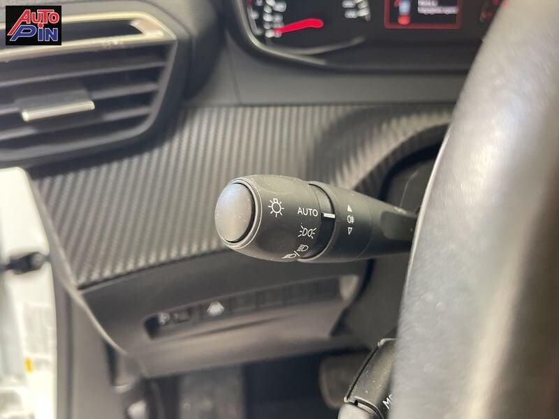 Peugeot 2008 2008 PureTech 130 S&S EAT8 Allure *PROMO*