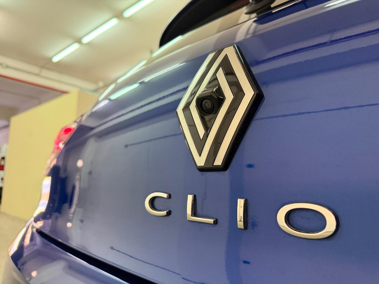 RENAULT Clio V 2023 - Clio 1.0 tce Evolution Gpl 100cv