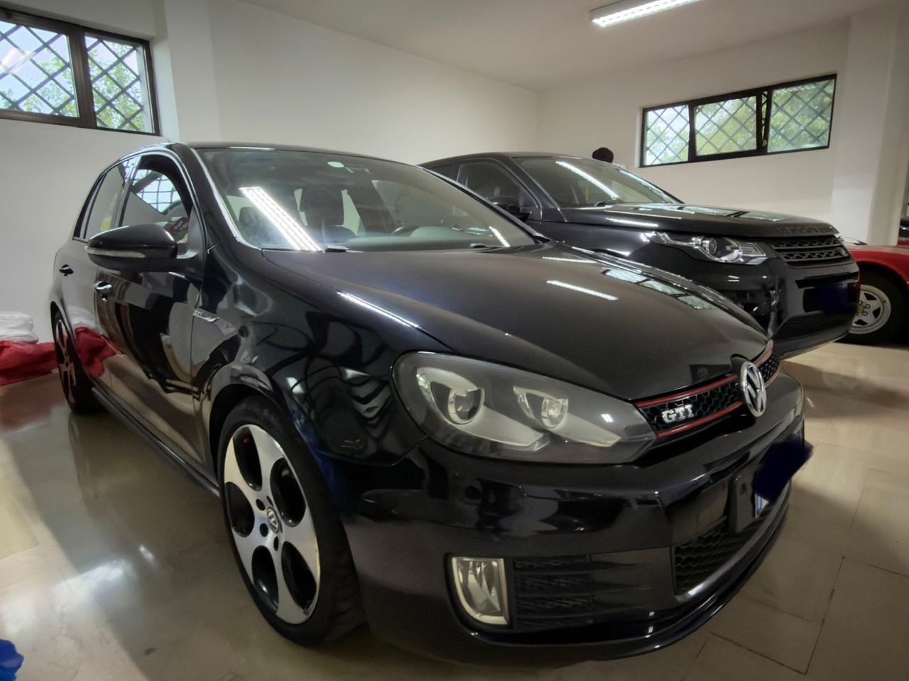 Volkswagen Golf GTI 2.0 TSI DSG 5p.