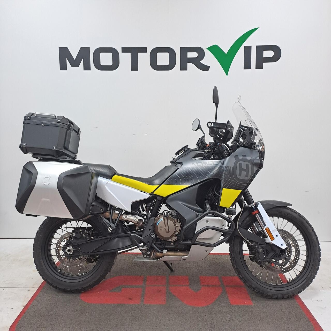 Husqvarna Norden 901 110€/MESE SENZA ANTICIPO