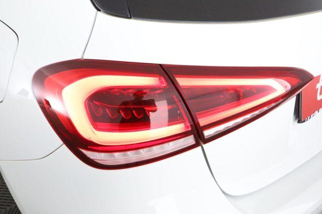 MERCEDES-BENZ A 180 A 180 Automatic Premium