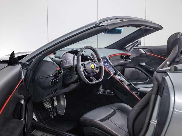 Ferrari Roma Spider