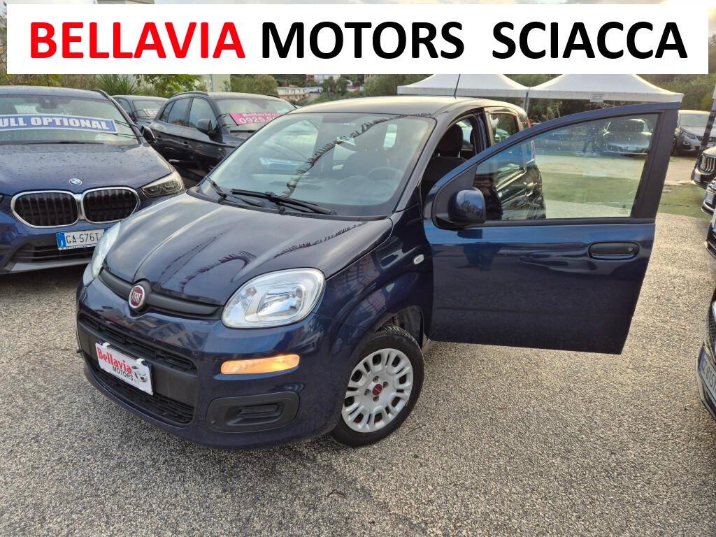Fiat Panda 1.2 69CV COMANDI AL VOLANTE 5POSTI
