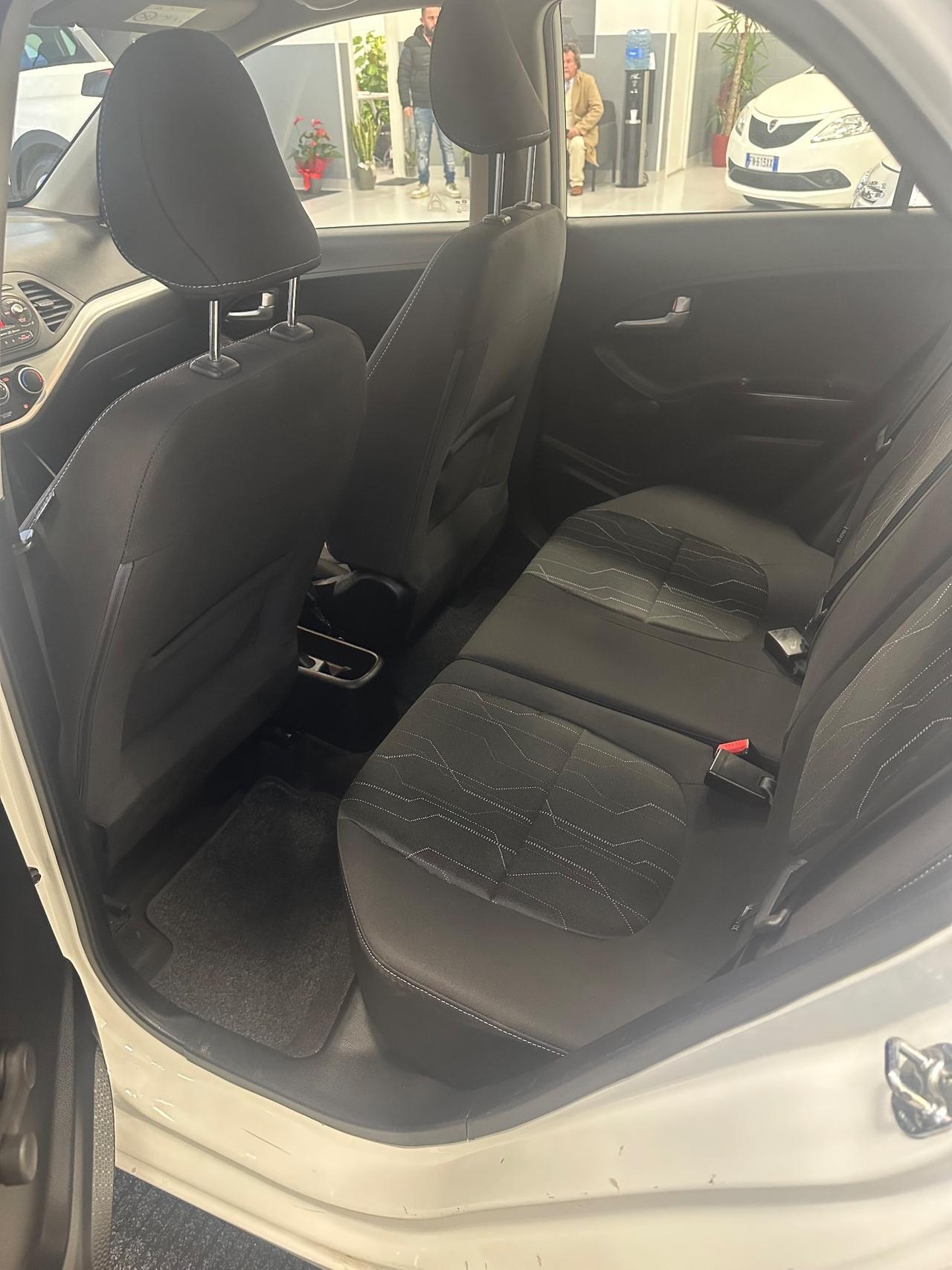 Kia Picanto 1.0 12V 5 porte Glam