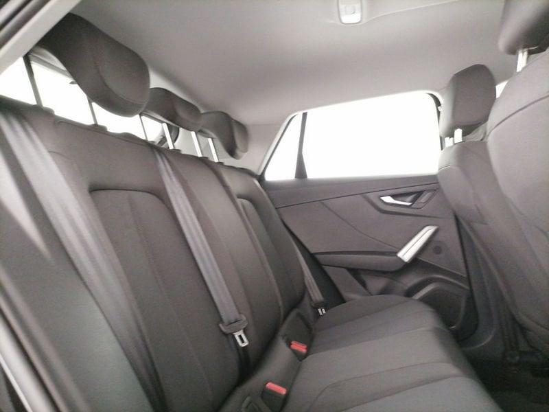 Audi Q2 35 2.0 tdi Business s-tronic