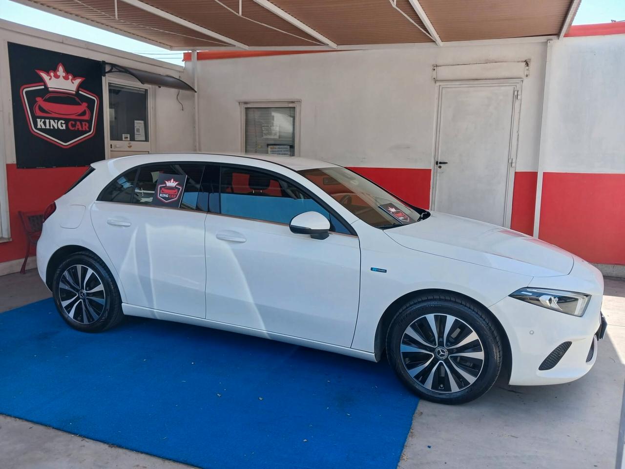 Mercedes-benz A 250 e Automatic EQ-Power Business Extra