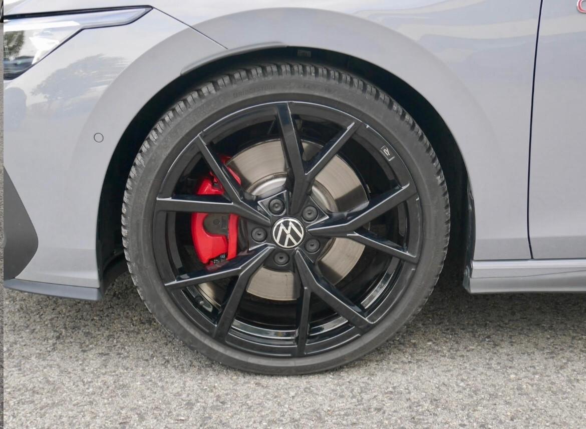 Volkswagen Golf VIII 2.0 TSI DSG GTI