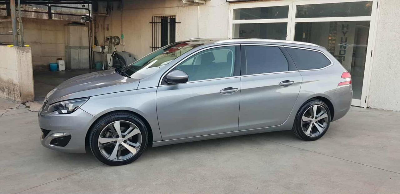 Peugeot 308 BlueHDi 120 S&S EAT6 SW Allure