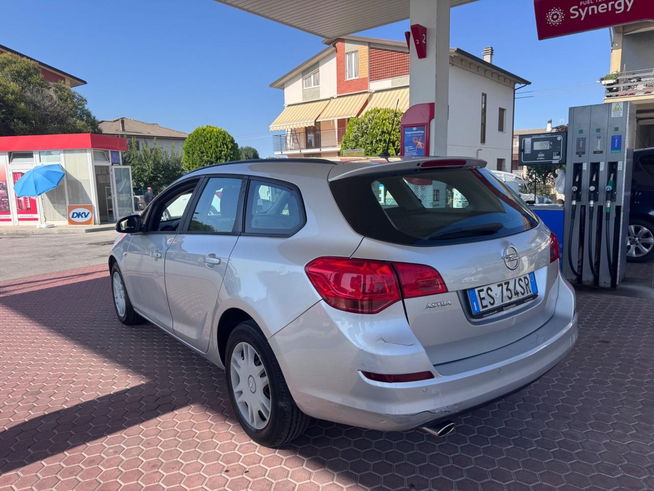 Opel Astra 1.4 Turbo 120CV Sports Tourer Cosmo METANO