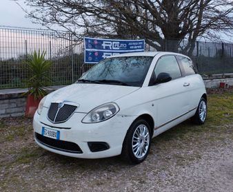 Lancia Ypsilon 1.2 69 CV Elle