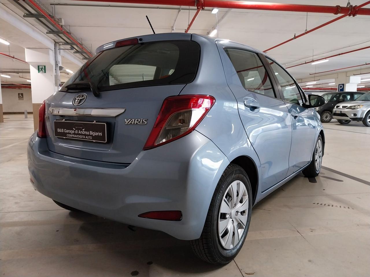 Toyota Yaris 1.4 D-4D 5 porte Lounge - ok neopatentati