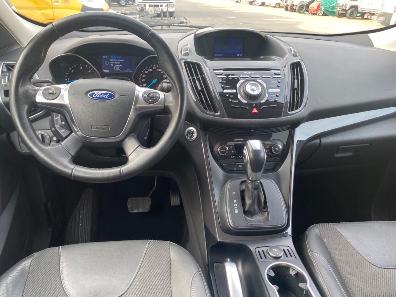 Ford Kuga 2.0 TDCI 150 CV S&S 4WD Titanium