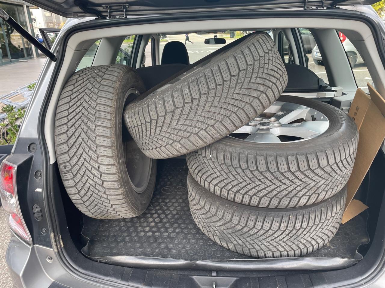 Subaru Forester 2.0D*Doppi Cerchi e Gomme*