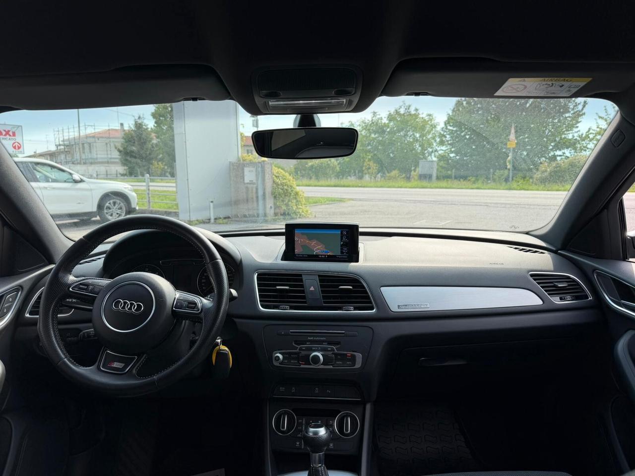 Audi Q3 S Line 2.0 Diesel Automatica