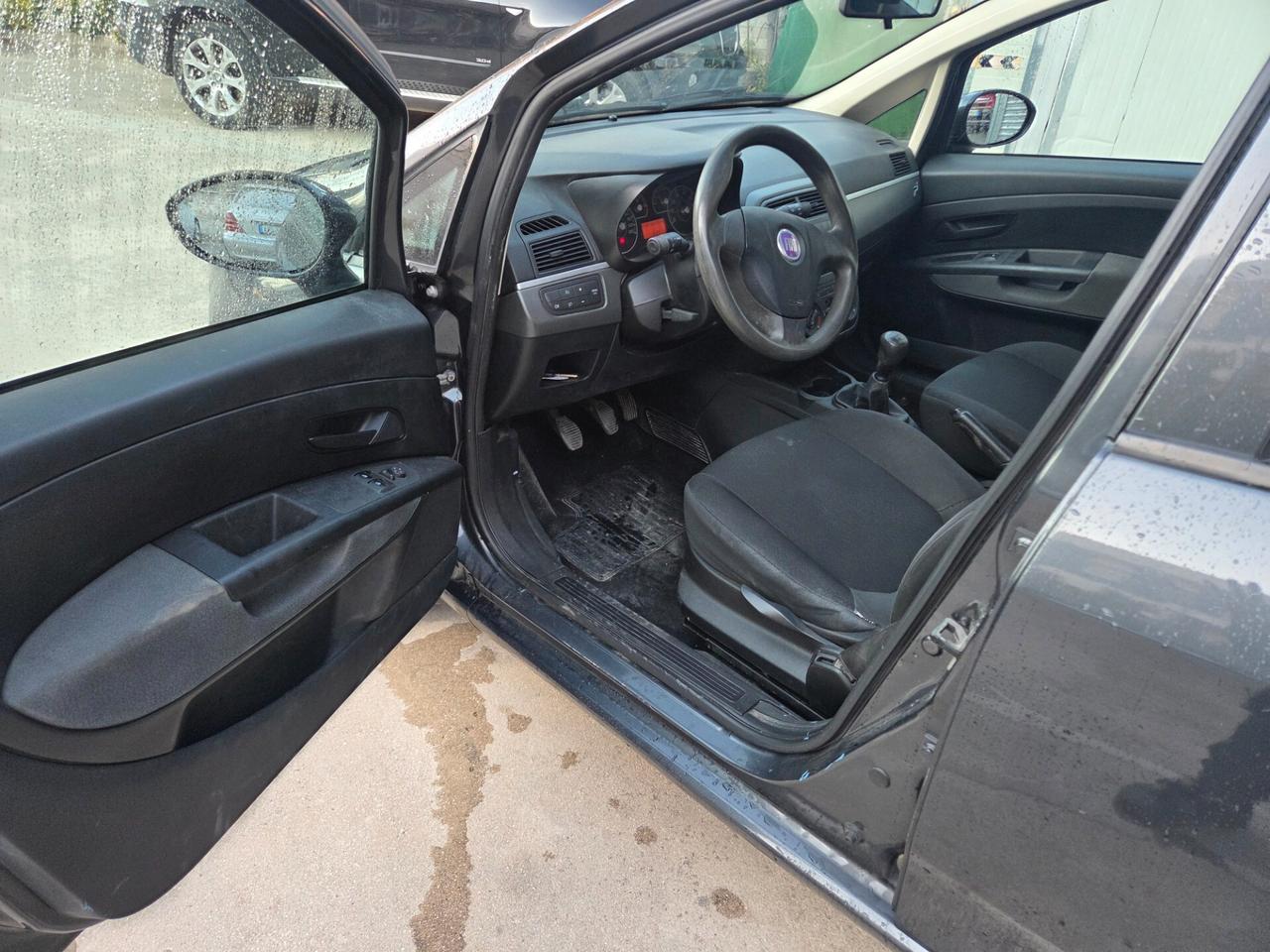 Fiat Grande Punto 1.3 MJT 75 CV 5 porte Dynamic