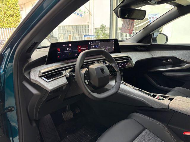 PEUGEOT 3008 Hybrid 136 e-DCS6 Allure tua da ?379,00 mensili