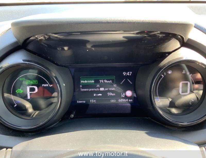 Toyota Yaris 4ª serie 1.5 Hybrid 5 porte Style