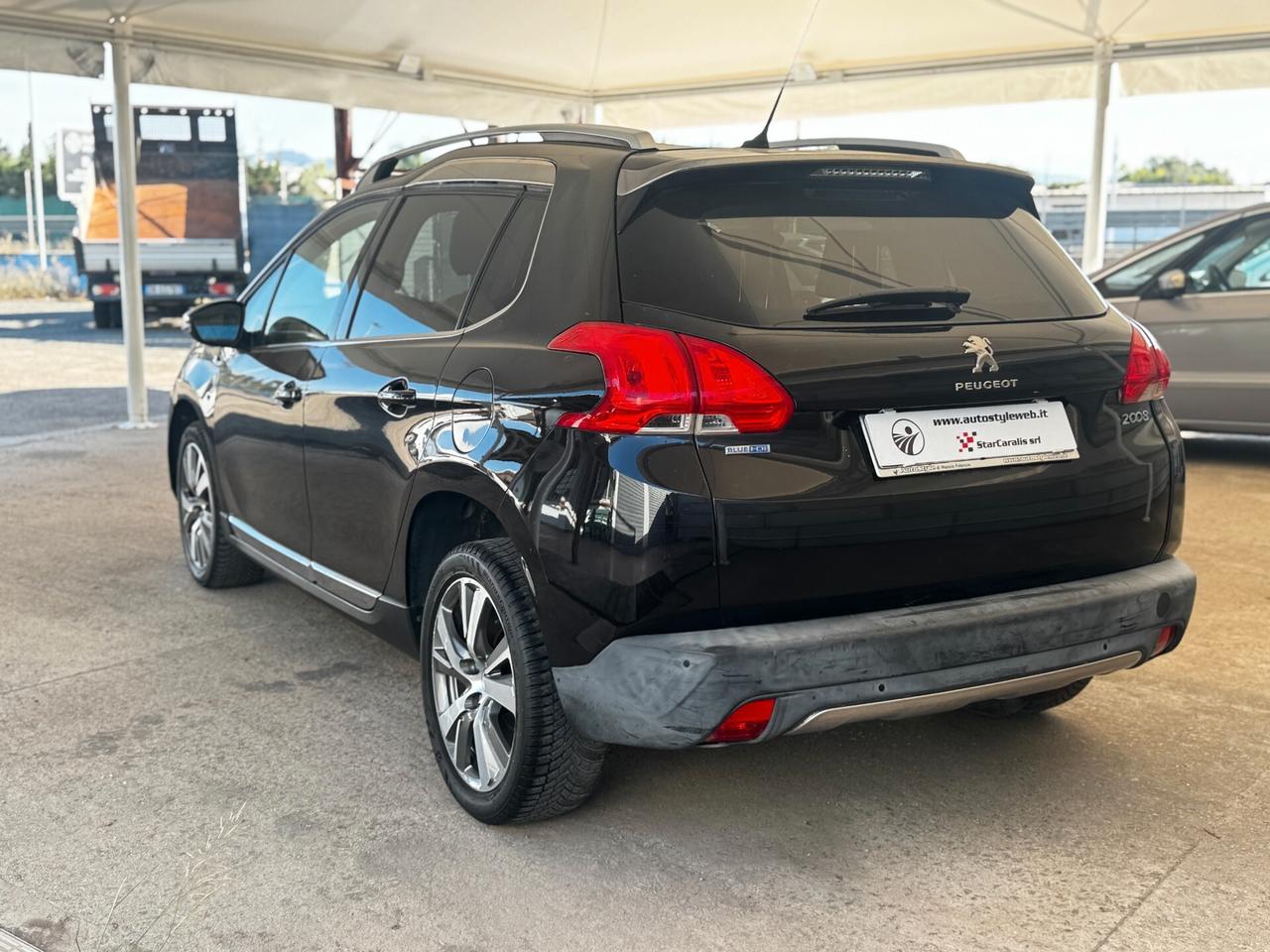 Peugeot 2008 BlueHDi 100 Allure - 12/2015