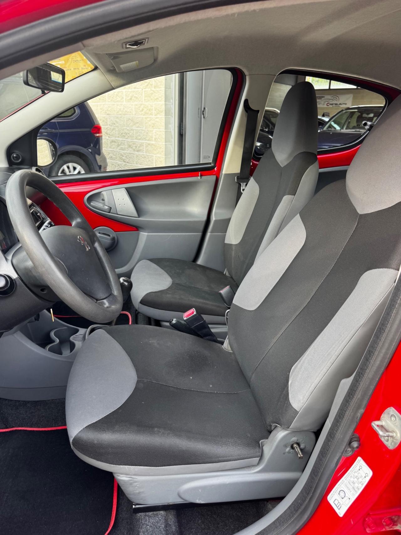 Peugeot 107 1.0 68CV 5p. Plaisir