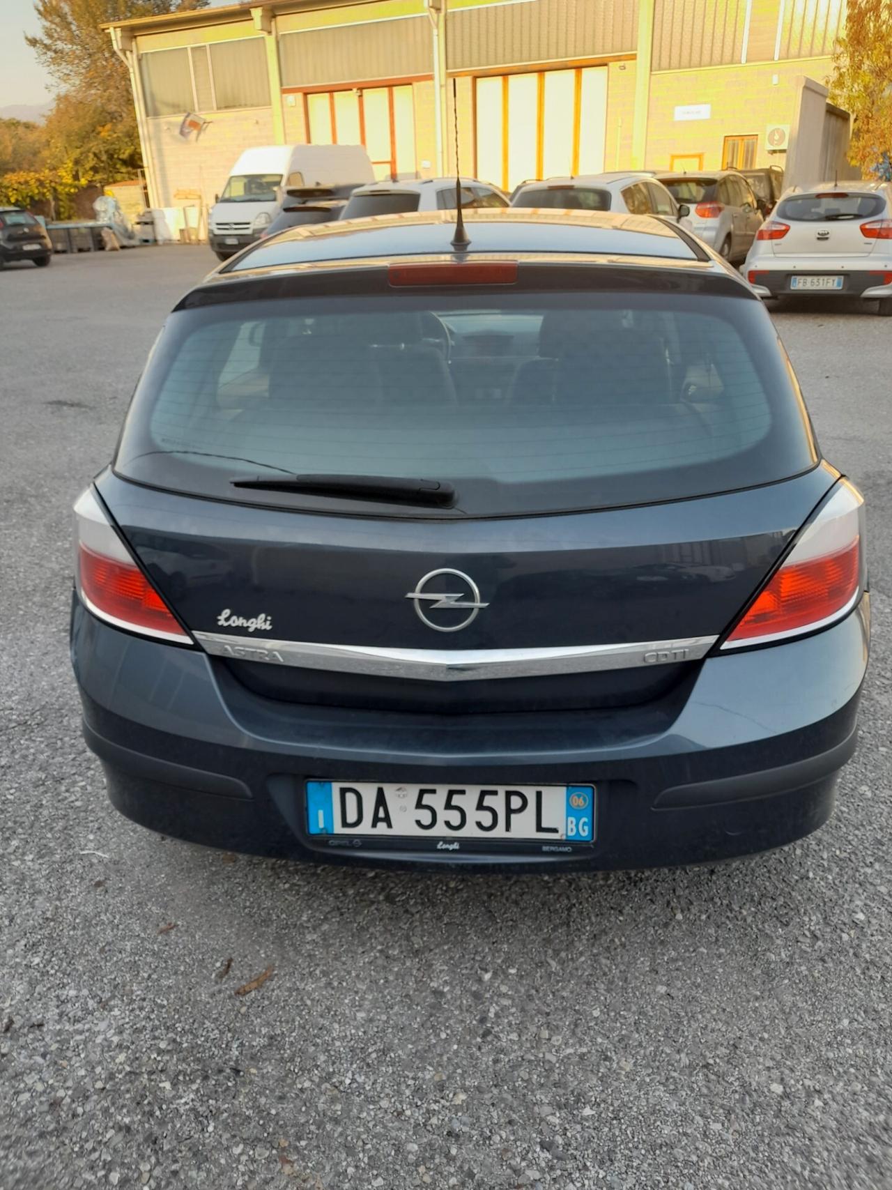 Opel Astra 1.7 CDTI 101CV 5 porte Enjoy
