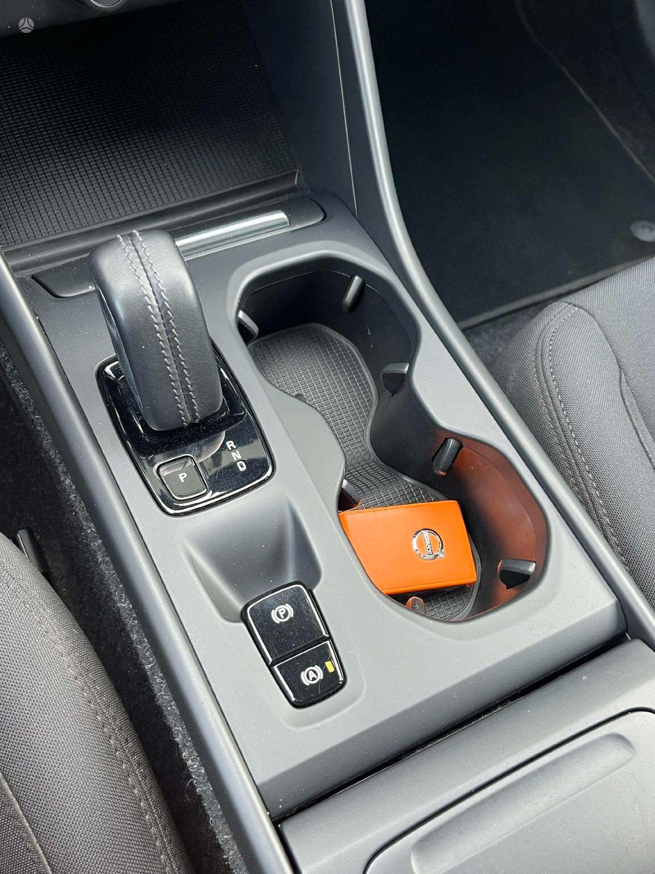 Volvo XC40 XC40, 2.0 l., SUV / crossove